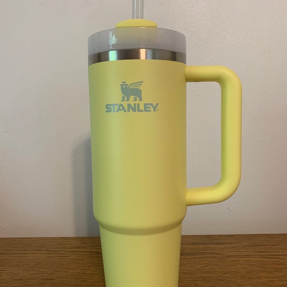 Pomelo 30-Ounce Stanley Quencher